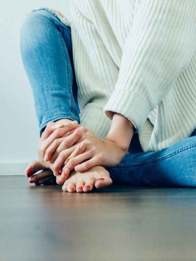 The Best 5 Shoes for Plantar Fasciitis: A Comprehensive List