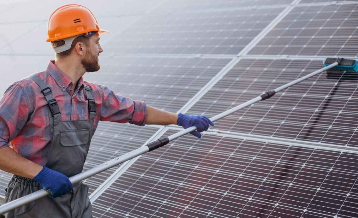 Solar Panel Cleaning Services