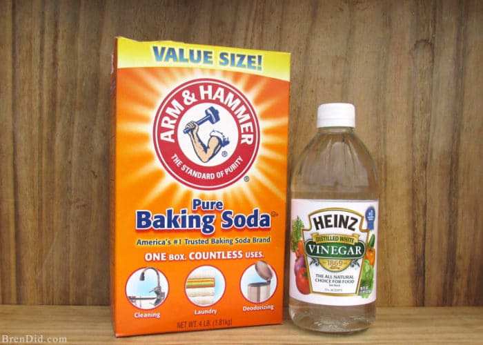 Vinegar and baking soda combo