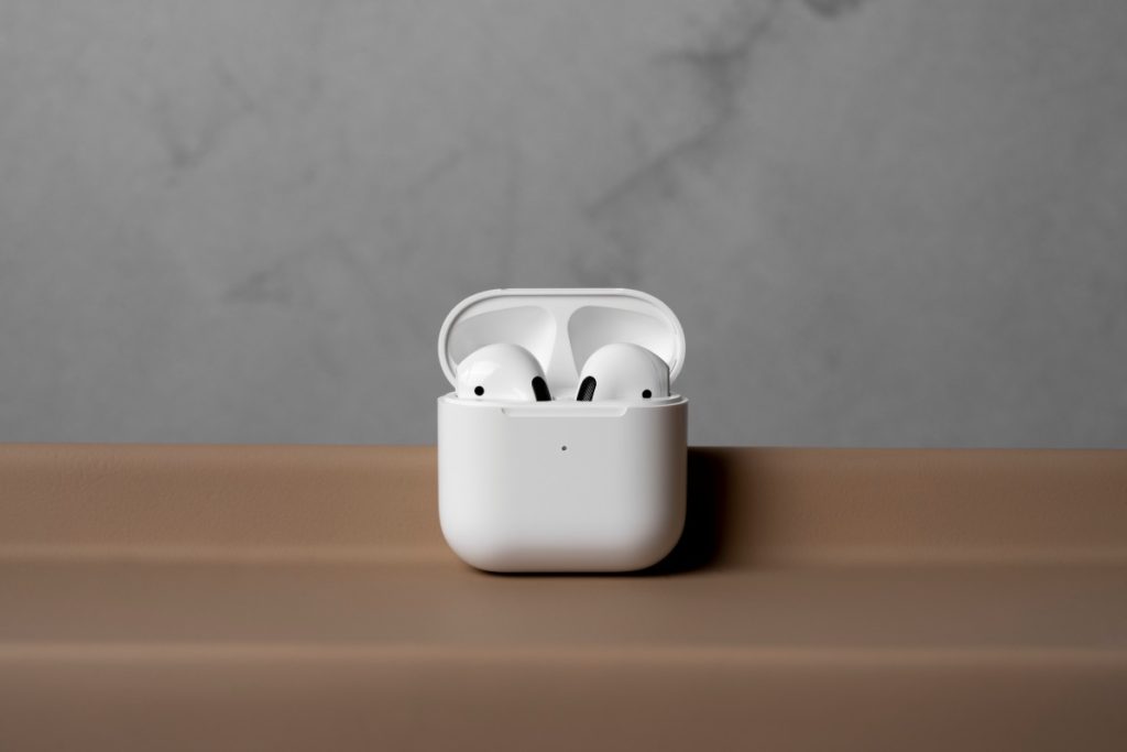 AirPods